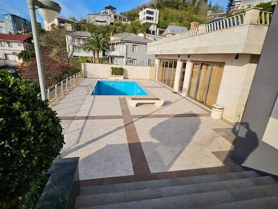 Retro Villa Batumi